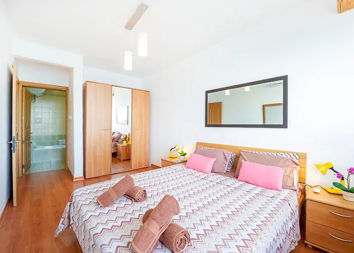 Spinola Bay Top Floor Seafront 3 Bedroom Apartment With Panoramic Sea Views - By Getawaysmalta Saint Julian's