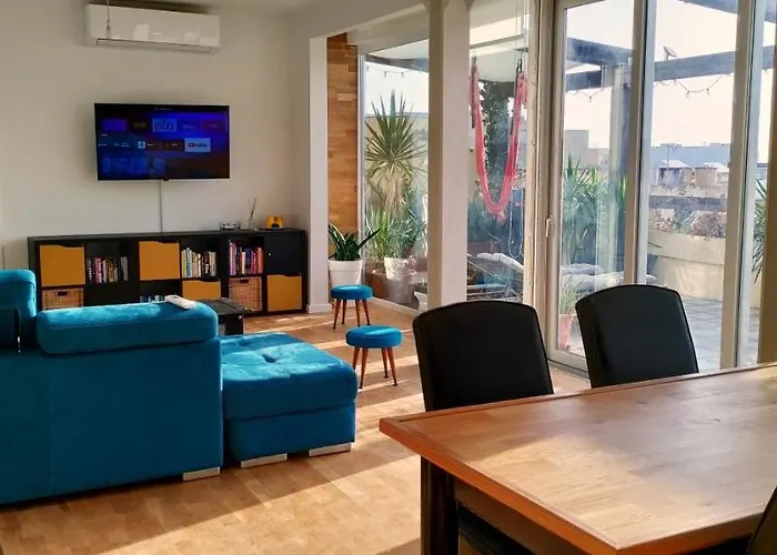 Pet friendly 110 Sq.M. Stunning Penthouse With Large Terrace Apartment St. Paul's Bay