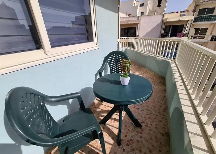 Pet friendly Bugibba Corner Apartment Stone Away From The Sea St. Paul's Bay