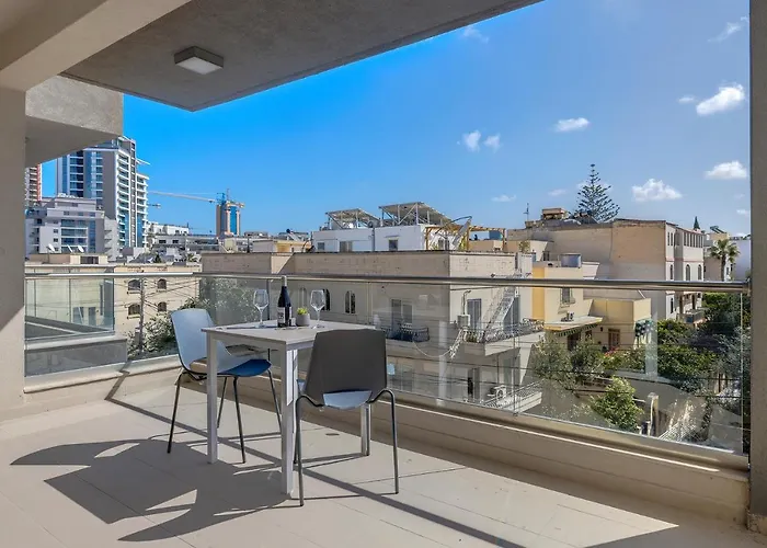 Pet friendly Cosy 1Br Apartment In Central St Julian'S Saint Julian's