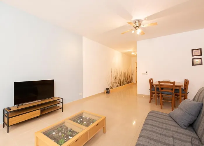 Bv1 - Spacious And Bright - Prime Location Saint Julian's
