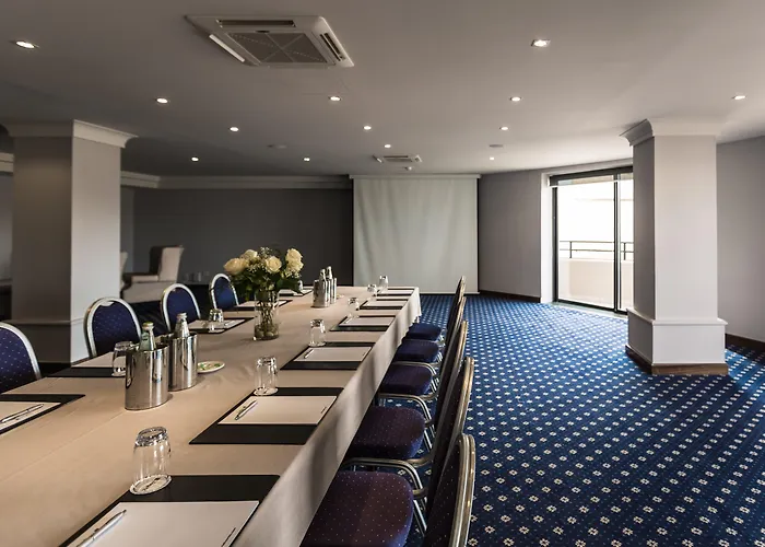 Saint Julian's Top Hotels Near Me