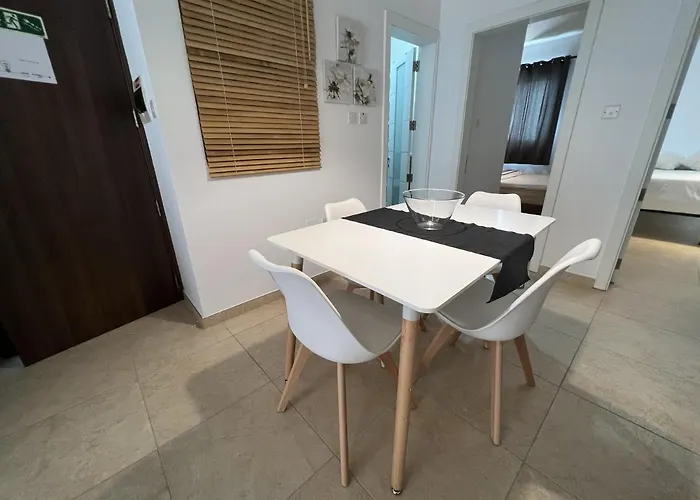 St Julians Smart 2 Bedroom Apartment Saint Julian's