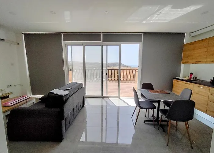 Panoramic Penthouse Haven Apartment Mellieha