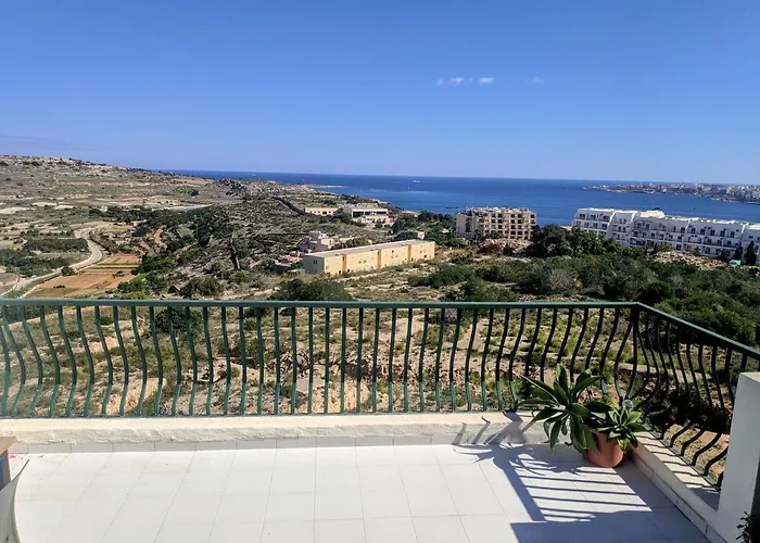 Gaia Penthouse Sea And Country Views Home St. Paul's Bay