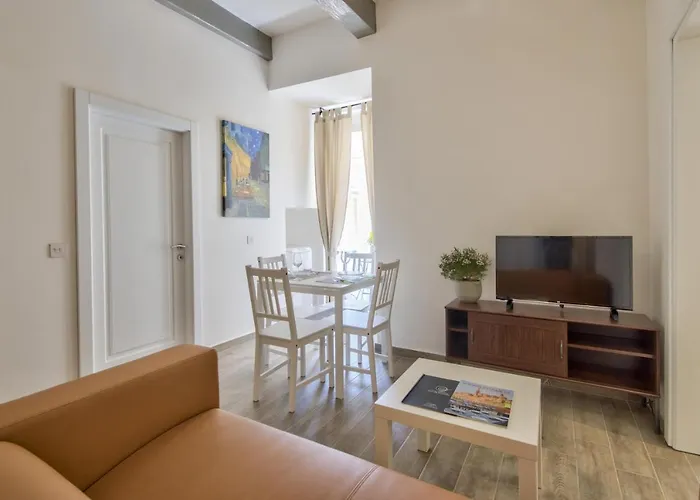 Valletta Vacation Rentals near 