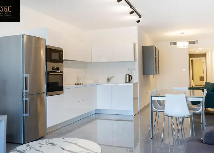 Seafront Haven With Breathtaking Sunsets W/ Wifi By 360 Estates Apartment Saint Julian's