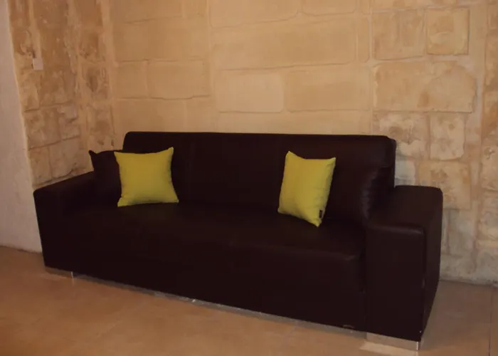 House Valletta