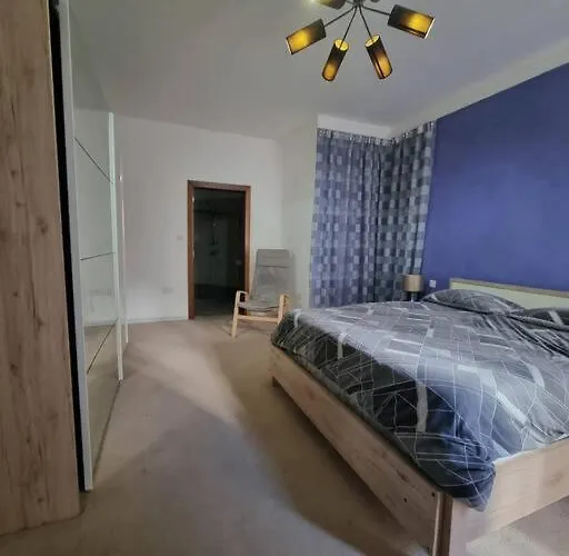 Pet friendly Three Bedroom Apartment In Qawra St. Paul's Bay