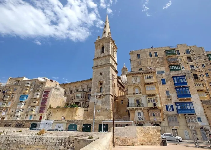 Pet friendly Comfy 2Br Flat In The Heart Of Valletta By Buena Vista