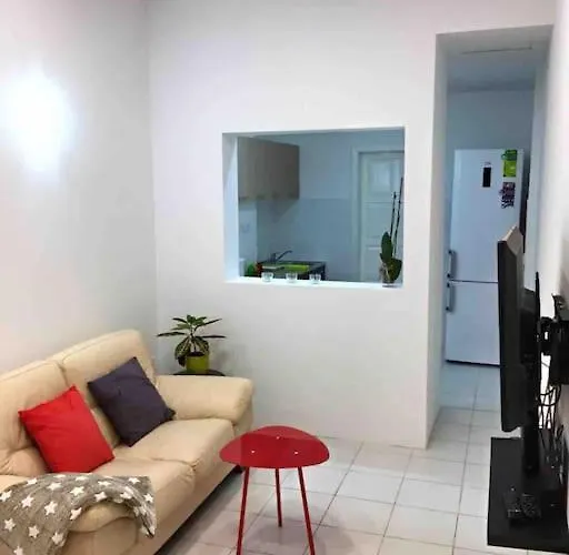 Pet friendly Brand New Apartment In The Heart Of Saint Julians Saint Julian's