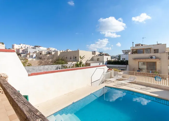 Pool And Sea Merill Apartments - Happy Rentals Mellieha