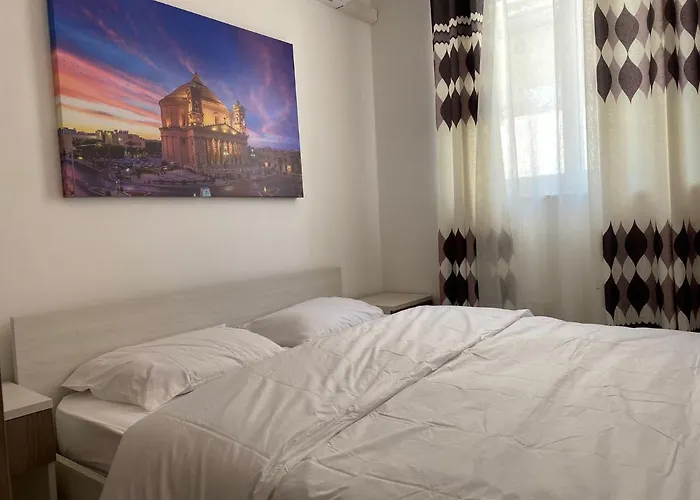 Pet friendly Sunrise Court Apartment Marsaskala
