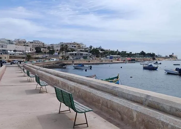 The Carobs Apartment Marsaskala