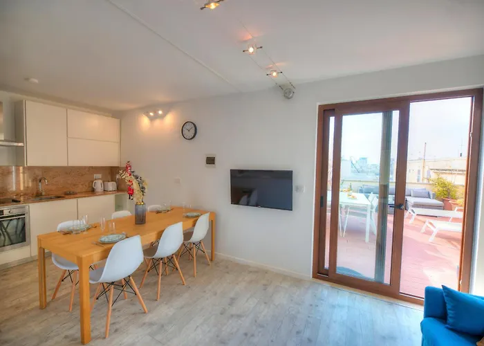 Comfy 1 Bedroom - Sun Terrace & Sea Views Gbuh1-1 Valletta