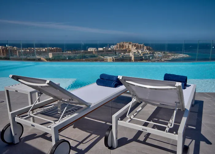 Saint Julian's Best Hotels Near