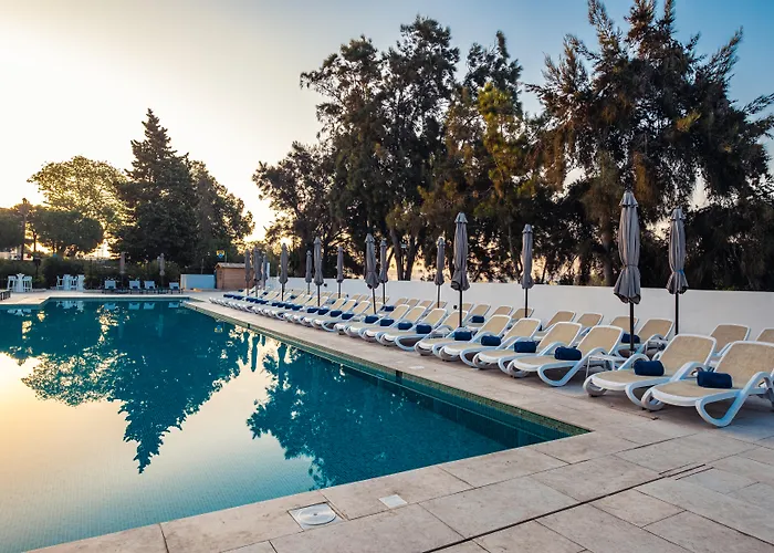 Urban Valley Resort & Spa San Gwann