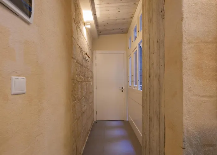 Pet friendly Orangery 101 - Duplex Apartment Valletta