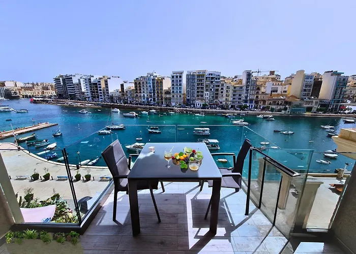 Supreme Seafront Apt With Balcony In St.Julian'S Saint Julian's