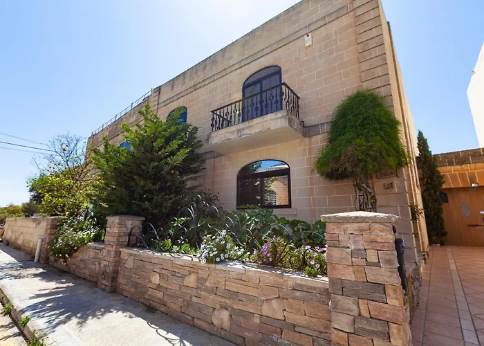 Pet friendly Modern & Lovely Studio - Prime Location Saint Julian's