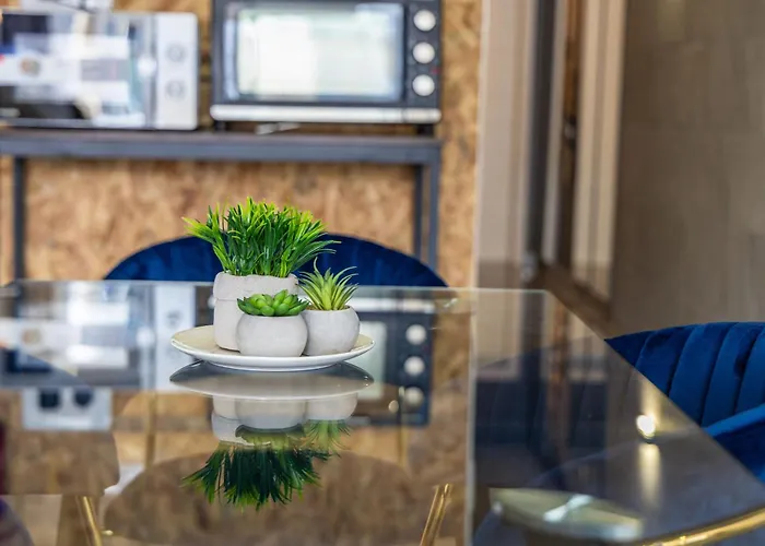 Spinola Studio Deluxe, Stjulians Saint Julian's