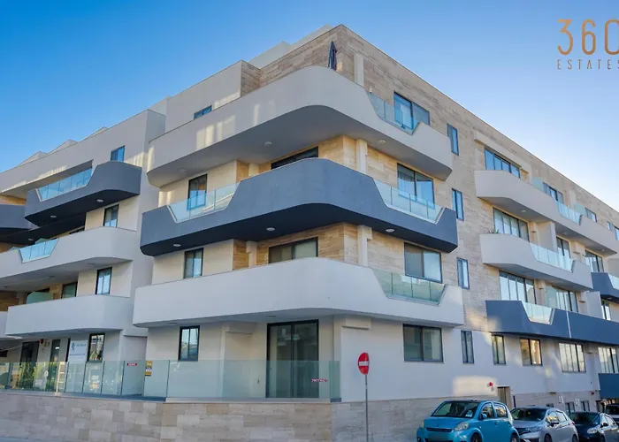 Pet friendly Relaxing 2Br Home With Private Balcony In Mellieha By 360 Estates