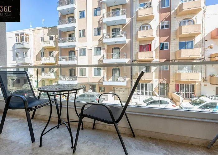 Stunning Home, In The Centre Of Qawra With Terrace By 360 Estates St. Paul's Bay