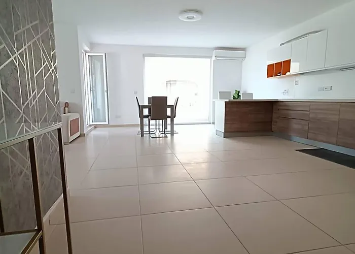 Cosy 2Bed Apartment In Manikata By Homely Mellieha