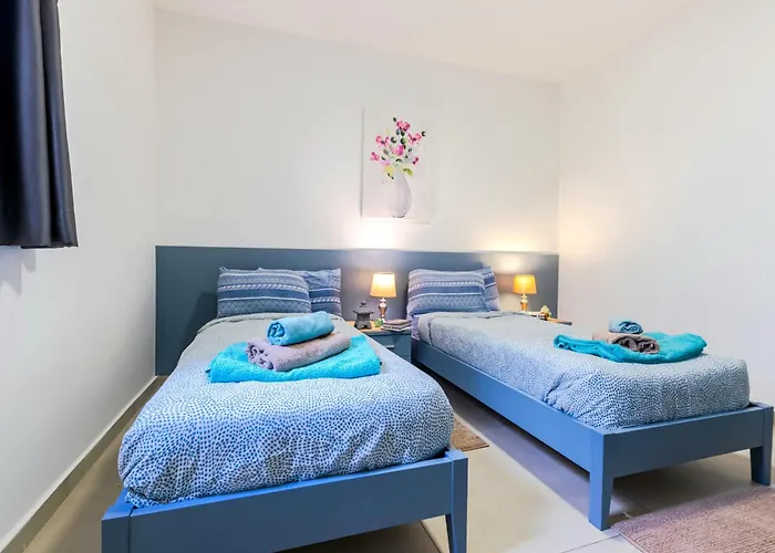 Pet friendly Brand New Apartment 3 Bdr 2 Bth Bugibba B8 St. Paul's Bay