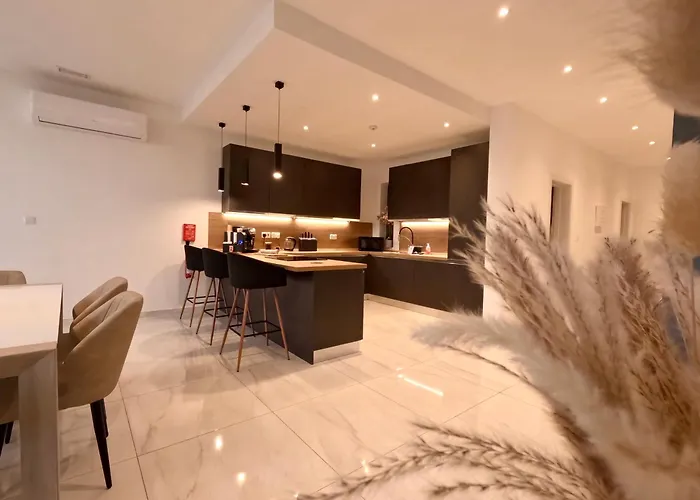 Modern Apartment In St Julian'S Malta, With Breathtaking Views Of Spinola Bay Saint Julian's
