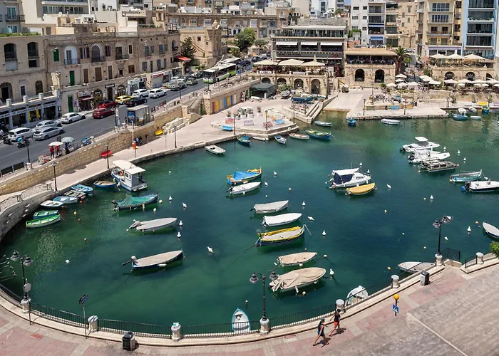 Malta Hostels