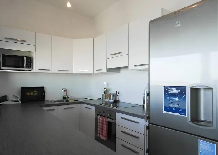 Pet friendly Mel 2 2Bed Seaview In Ghadira By Homely Mellieha