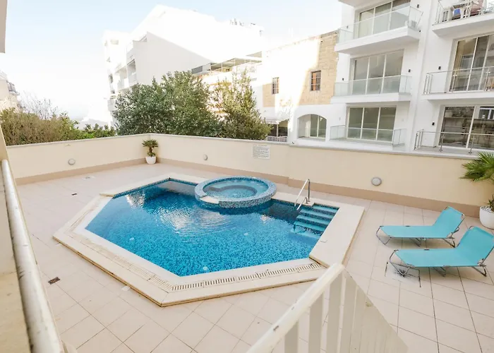 Family Duplex Apartment W Shared Pool By Homely Mellieha