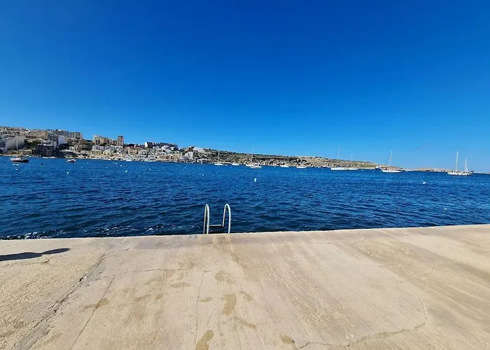 Sea View Apartment In St Paul'S Bay, Just 260 Metres From The Sea