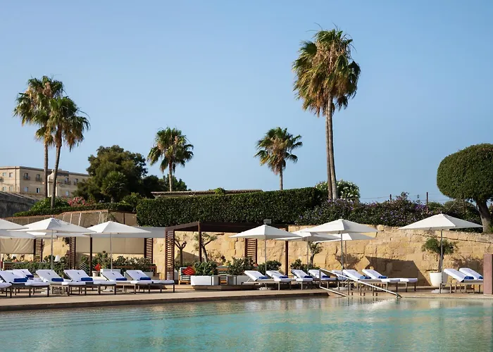 Valletta Hotels with Top Ratings