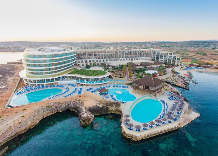 Mellieha hotels near Selmun
