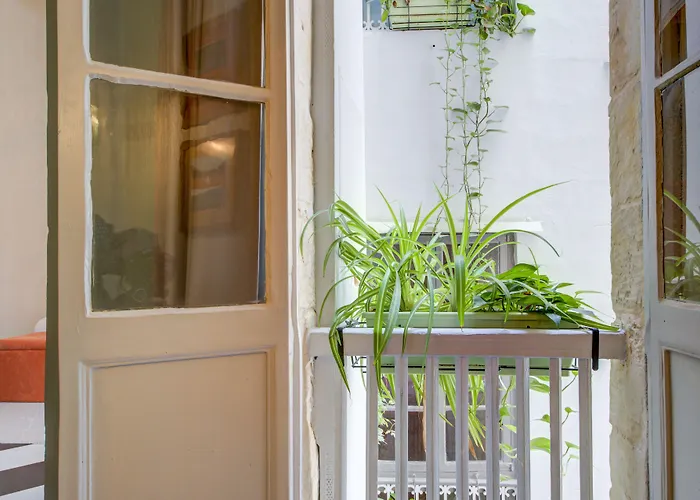 The House In Old Mint Street Apartment Valletta