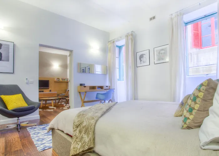 Pet friendly Premium Design Central Suite Valletta