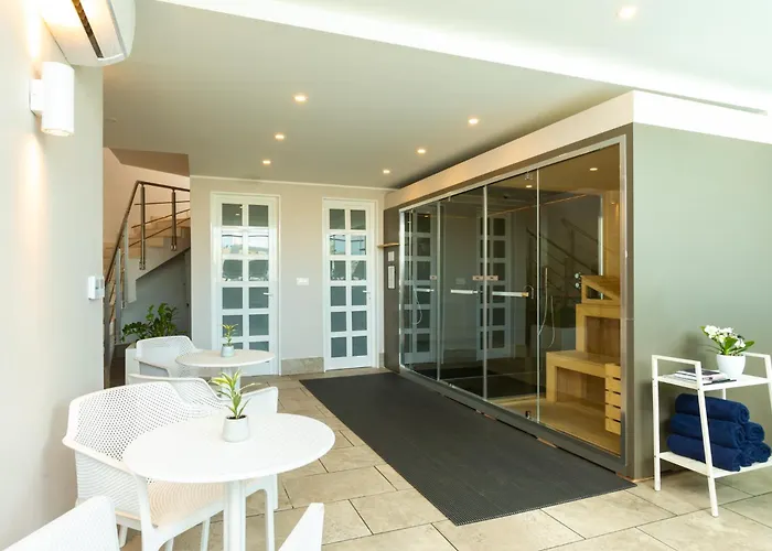Gzira Hotels