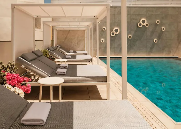 Qrendi Hotels