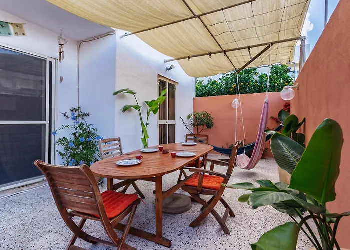Boho Hostel Saint Julian's