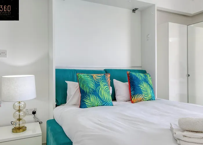 Pet friendly Seafront Property With Beautiful Views & Outdoor By 360 Estates St. Paul's Bay