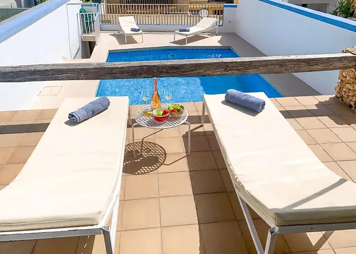 Pool & Sea Merill Apartments Mellieha