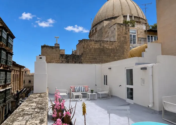 Carmelita Apartment Valletta