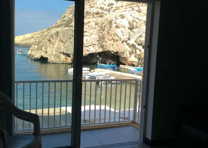 Xlendi Dog Friendly Lodging and Hotels
