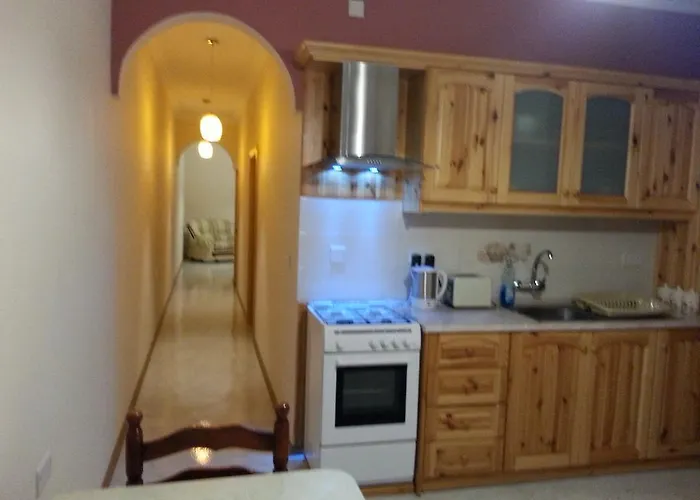 Pet friendly Bonne Vie Apartment Xlendi