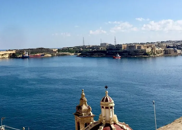 Luciano Valletta Studio - Self Catering