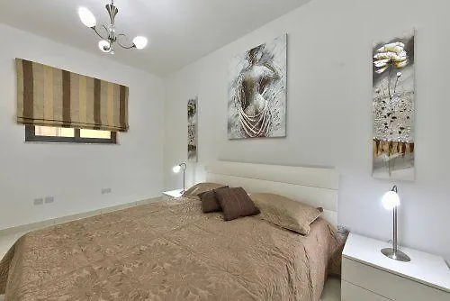 St. Paul's Bay Dog Friendly Hotels near Popeye Village