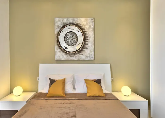 The Apex 10 Hotel Saint Julian's
