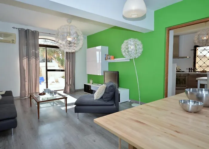 City Living Suite Tk 1 Rm 1 Saint Julian's